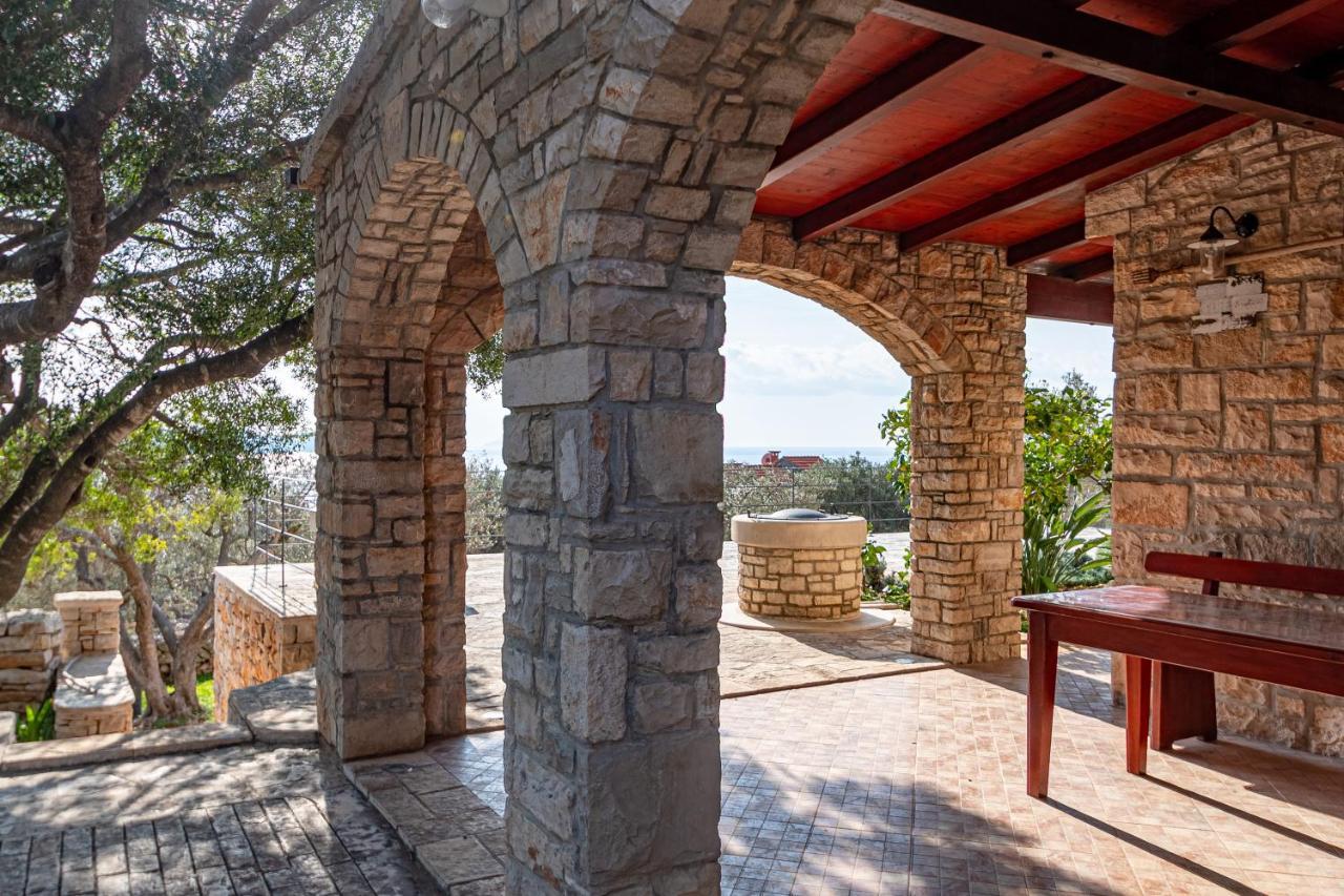 Вілла Stone House San Pelegrin Вела-Лука Екстер'єр фото